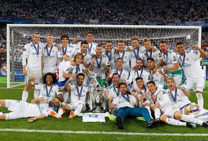 篮球篮网结束连败，全队积极庆祝（篮网止住连败，全队热烈庆祝）